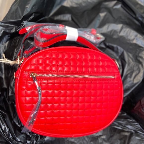 Purses - Picture 2 of 5